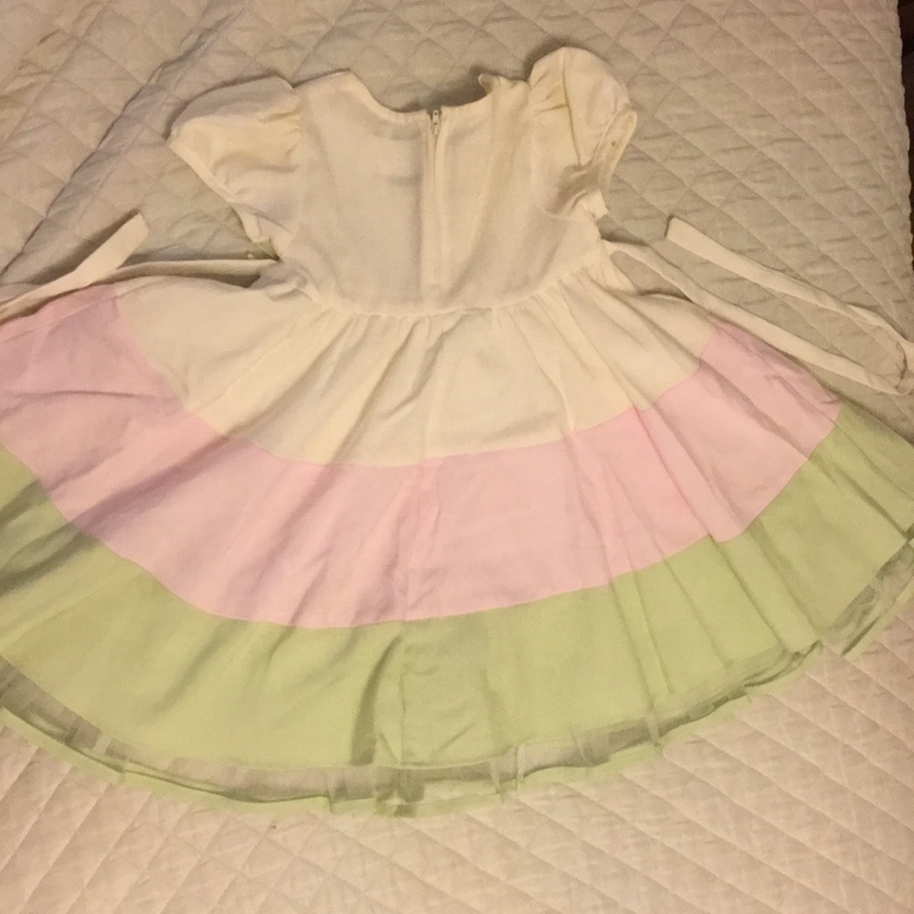 Dress - Picture 2 of 2
